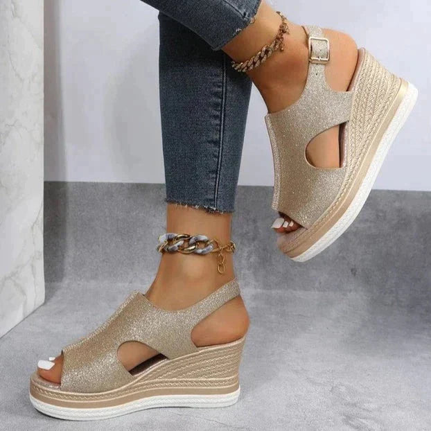 Maeve – Sandalias de cuña relajadas